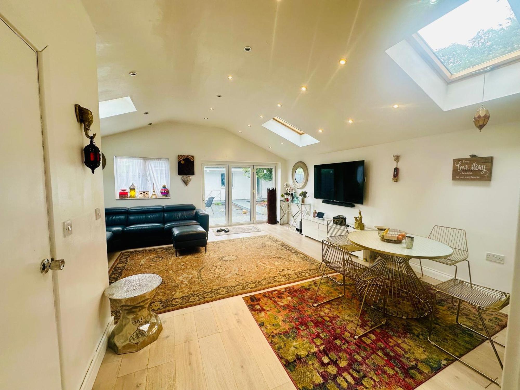 Beautiful Home In London With Easy Access To Central London Sutton  Exteriér fotografie